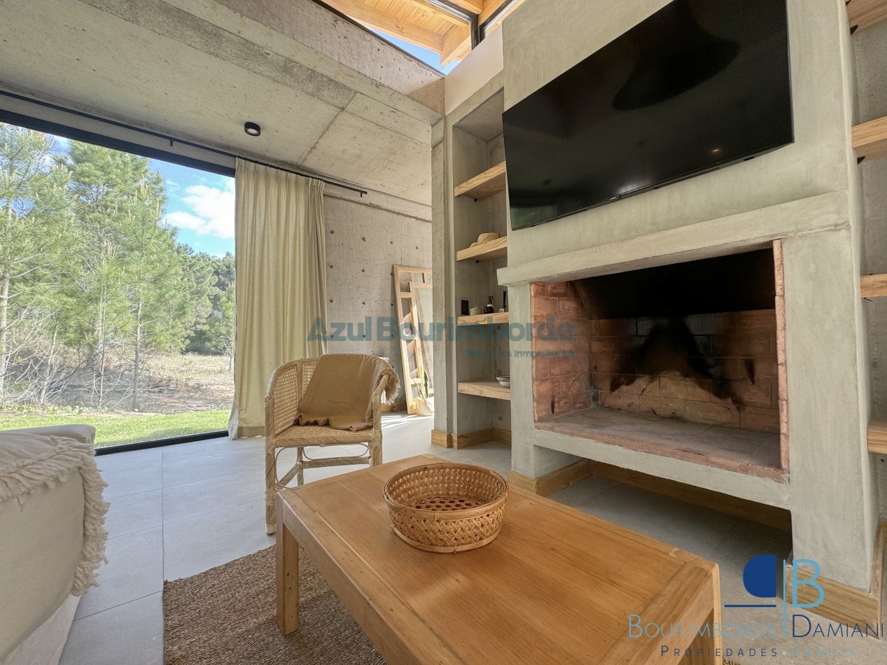 4008 - Villa Robles 100