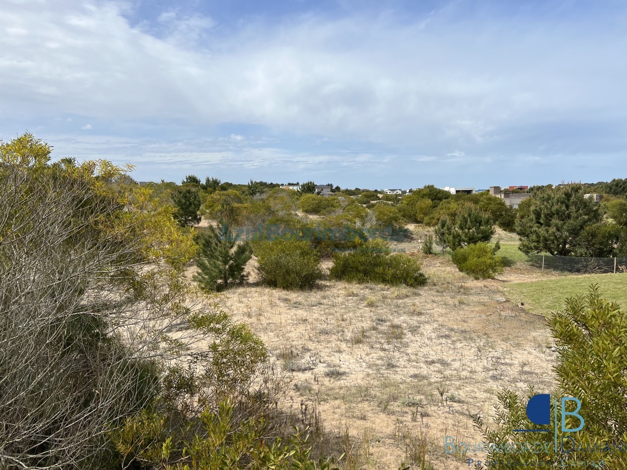 3013- Lote Costa Esmeralda, Senderos III