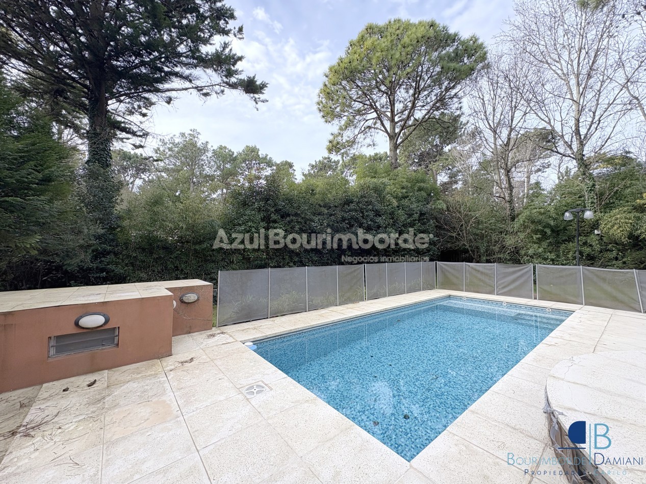 1051- Palmera e/ Oriol y Pinzon