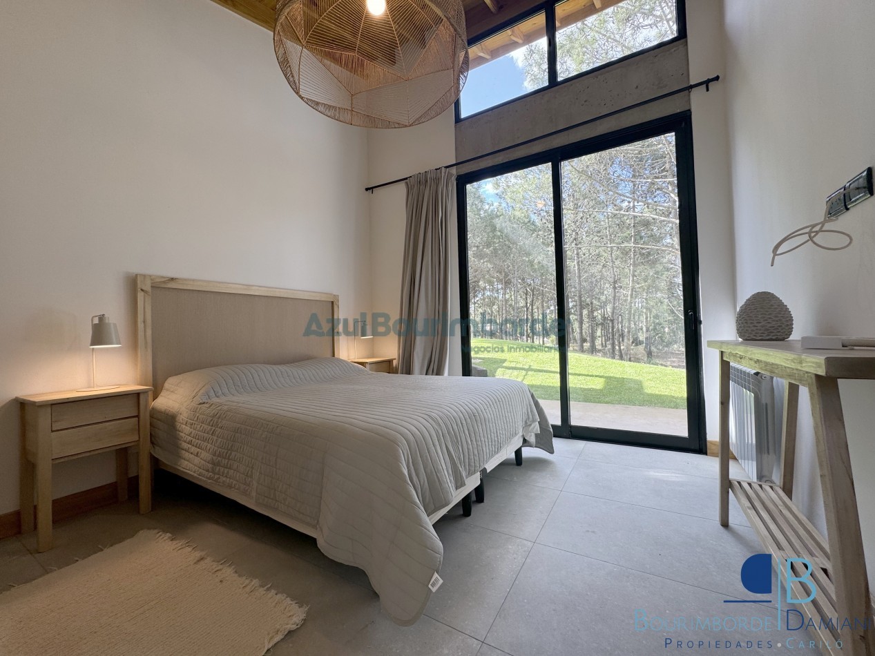 4008 - Villa Robles 100