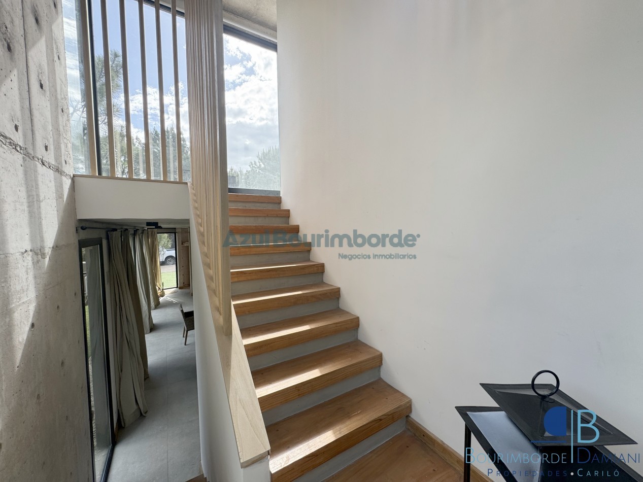 4008 - Villa Robles 100