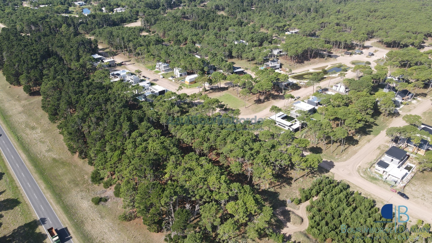 3008 - Lote en Pioneros